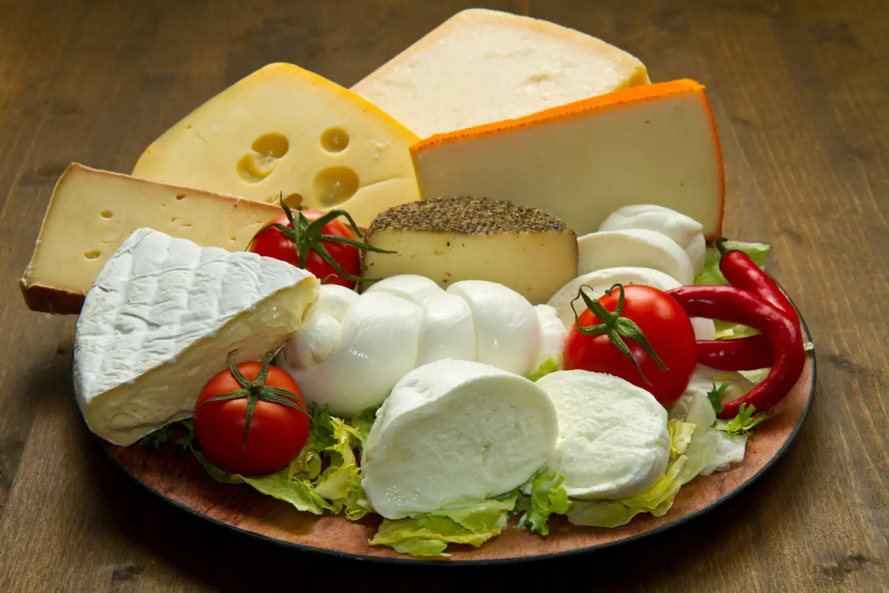 Limitare questi latticini dopo cena: diminuire il rischio di digestione pesante Limitare questi latticini dopo cena: diminuire il rischio di digestione pesante
