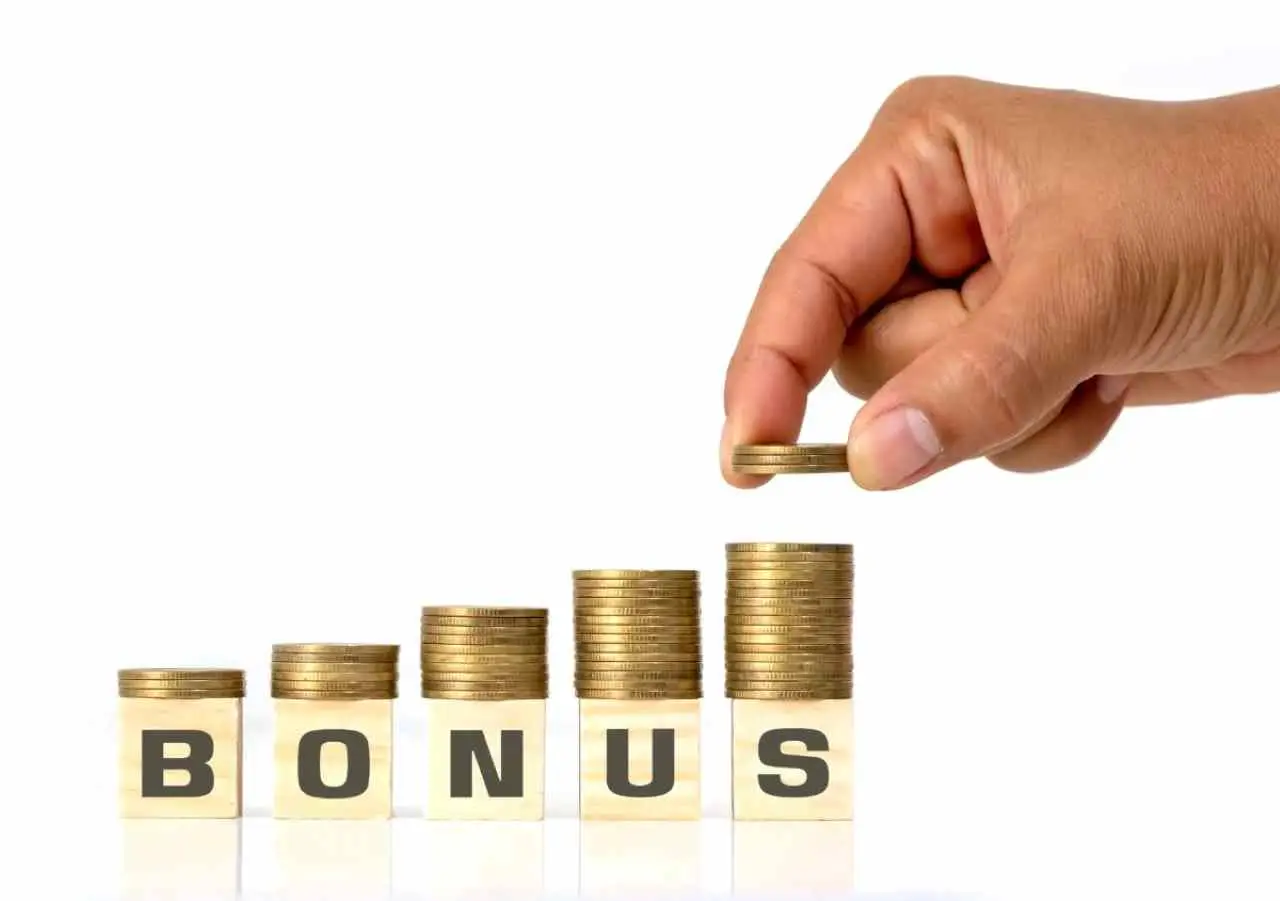 Calendario aggiornato dei bonus sociali per anziani: tutti i dettagli utili Calendario aggiornato dei bonus sociali per anziani: tutti i dettagli utili