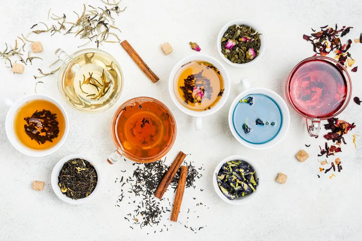 Tisane naturali indicate per chi vuole gestire la glicemia in modo semplice e gustoso Tisane naturali indicate per chi vuole gestire la glicemia in modo semplice e gustoso