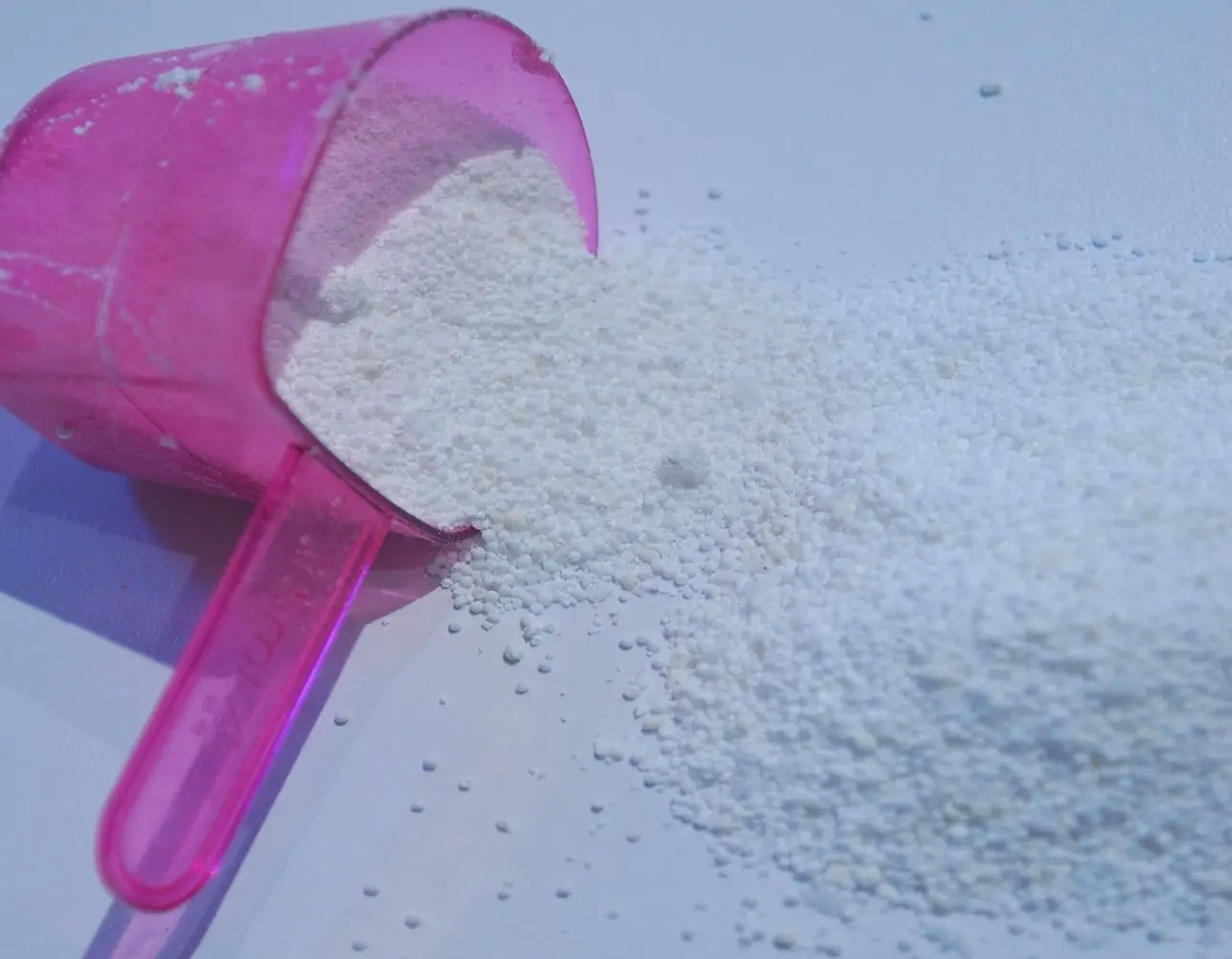 Come usare correttamente il detergente in polvere: consigli pratici per un bucato perfetto