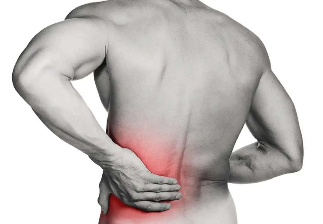 Sciatica e alimentazione: quali cibi evitare per alleviare il dolore e migliorare il benessere