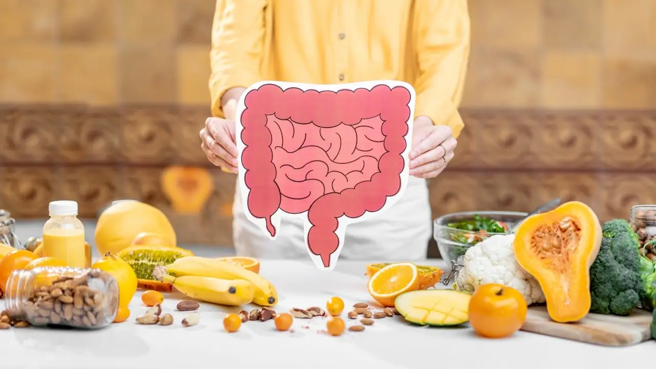 Digestione lenta e gonfiore? Ecco l’alimento che peggiora tutto dopo cena