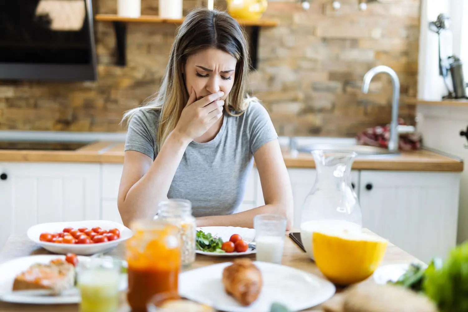 Gli alimenti inaspettati da evitare per chi soffre di colite serale Gli alimenti inaspettati da evitare per chi soffre di colite serale