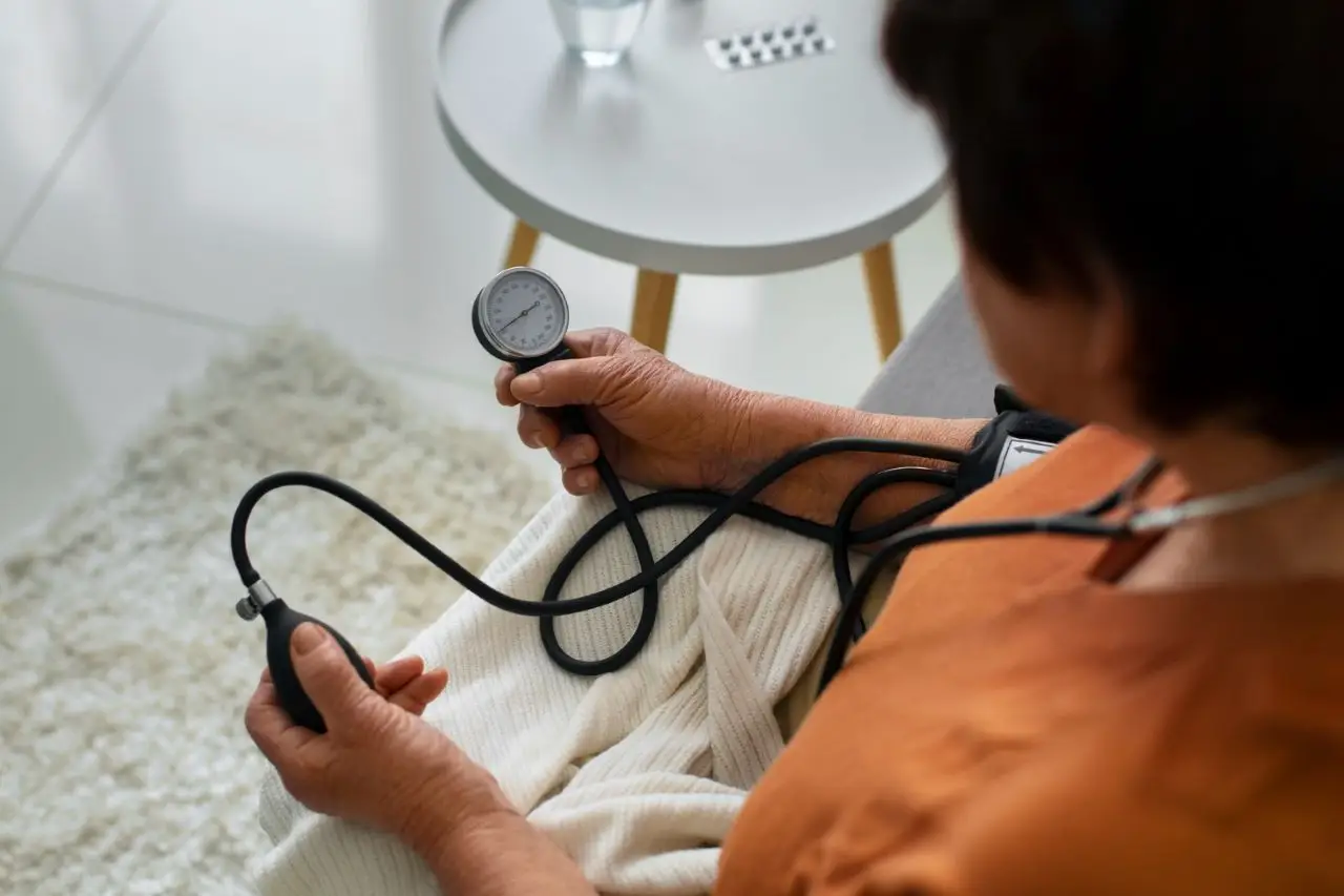Patente e idoneità sanitaria: cosa cambia per gli ultra settantenni nel 2026 Patente e idoneità sanitaria: cosa cambia per gli ultra settantenni nel 2026