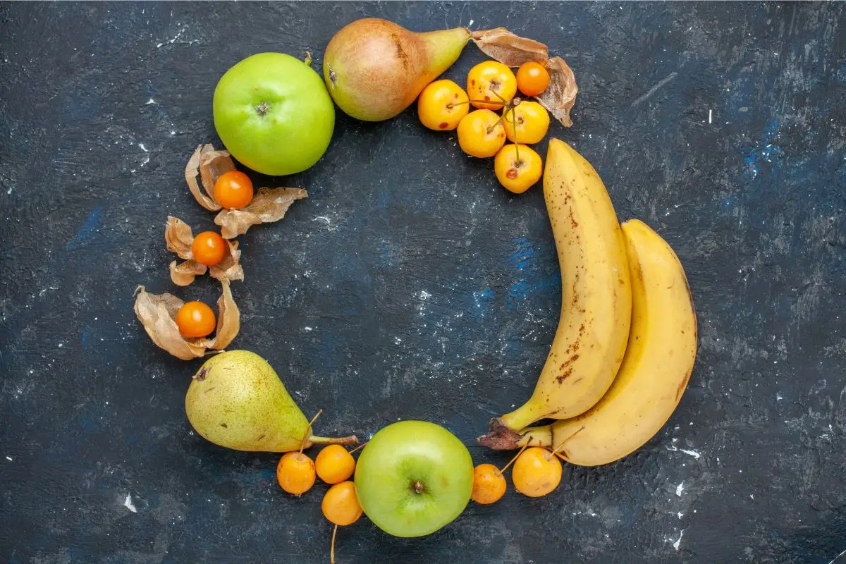 Sostituire lo snack serale con questa frutta riduce gonfiore e disturbi notturni Sostituire lo snack serale con questa frutta riduce gonfiore e disturbi notturni