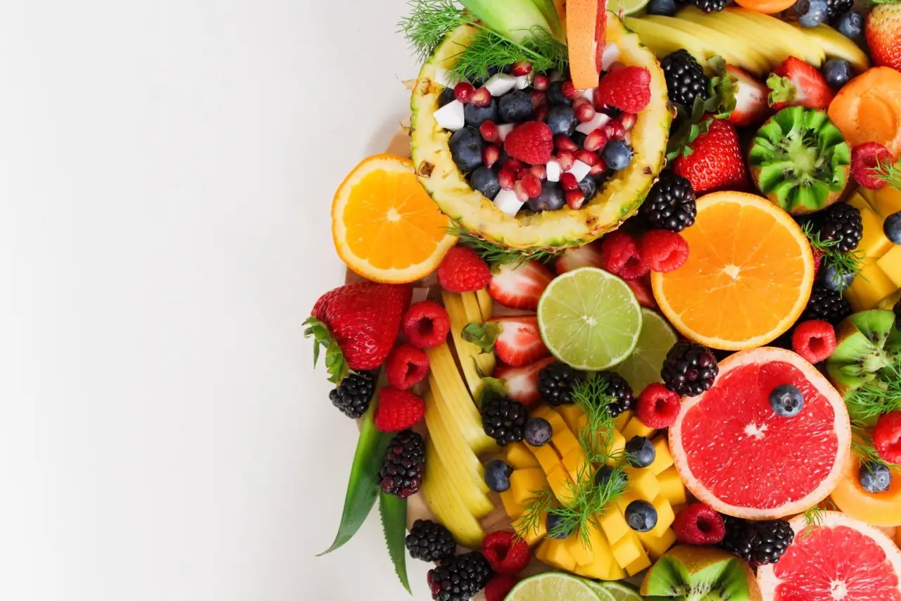 Vuoi migliorare il benessere digestivo? Ecco la frutta ideale da avere sempre in casa Vuoi migliorare il benessere digestivo? Ecco la frutta ideale da avere sempre in casa